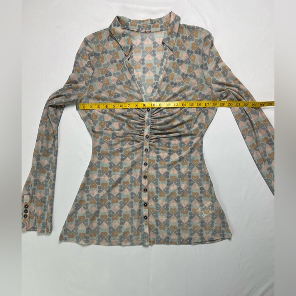 Free People Shirtee Sheer Heart Top - Picture 5 of 10